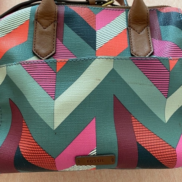 Fossil Chevron Satchel - Picture 2 of 6